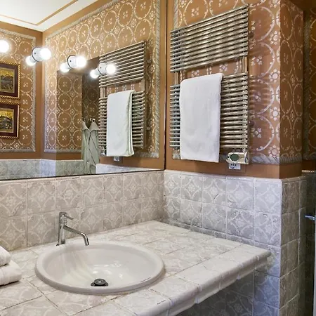 Majoli 9, Emma * Noto