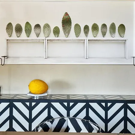 Majoli 9, Emma Vila Noto