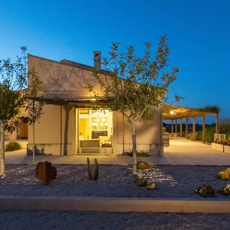 Majoli 9, Emma * Noto