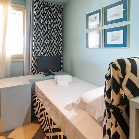 Vila Majoli 9, Emma Noto