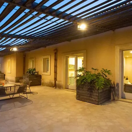 Majoli 9, Emma * Noto