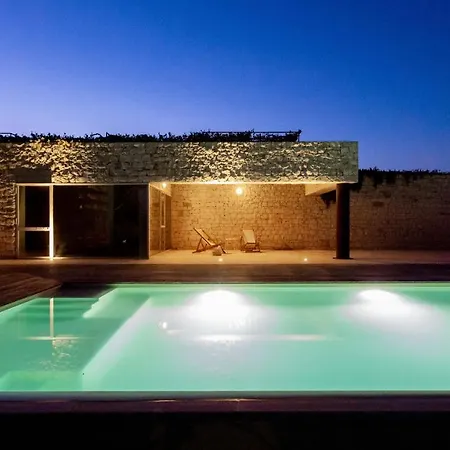 Majoli 9, Emma * Noto