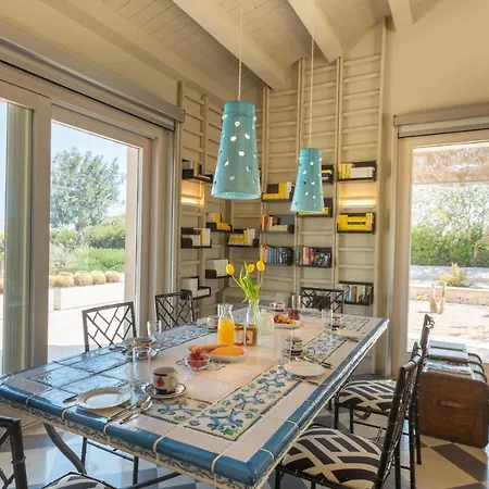 Majoli 9, Emma Vila *